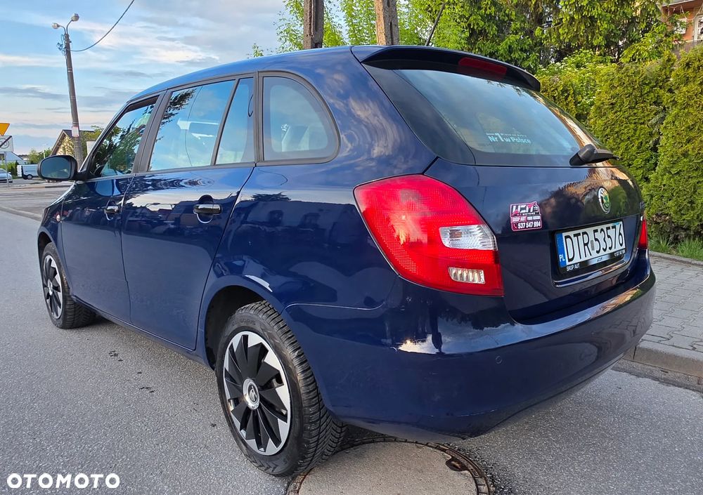 Skoda Fabia 1.6 TDI DPF Comfort - 2