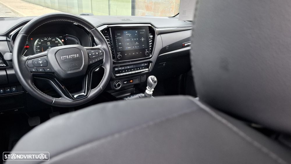 Isuzu D-MAX  4WD CAB DUPLA LSE - 6