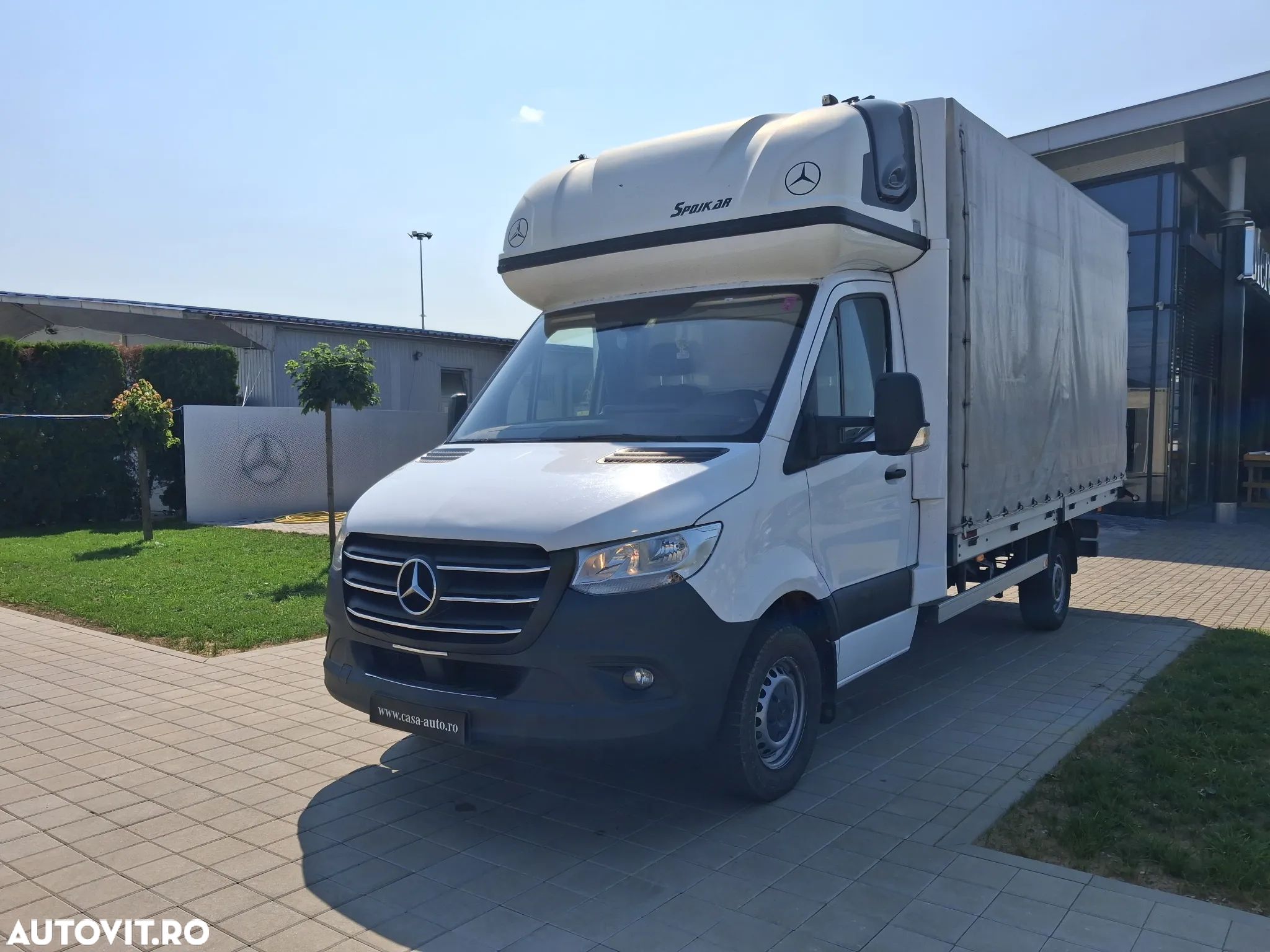 Mercedes-Benz Sprinter - 1