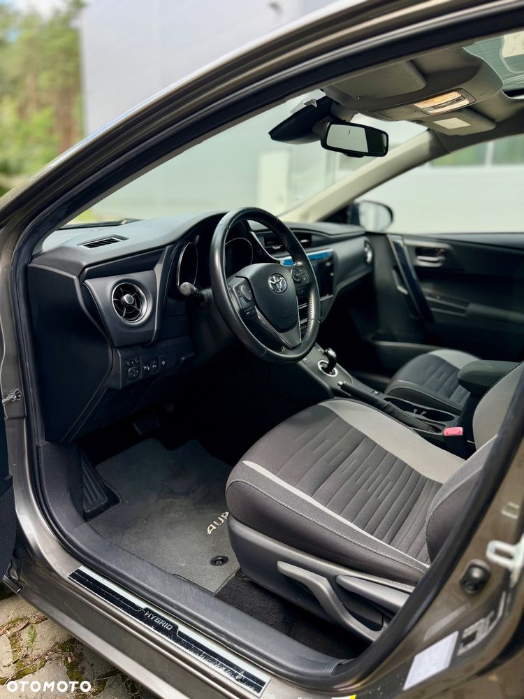 Toyota Auris 1.8 HSD Sol - 20