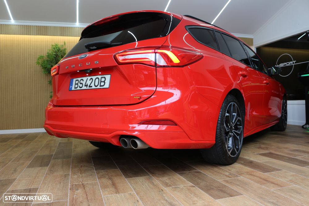 Ford Focus 1.0 EcoBoost S&S ST-LINE - 16