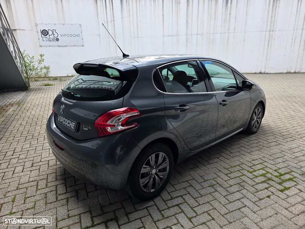 Peugeot 208 1.6 e-HDi Allure - 10
