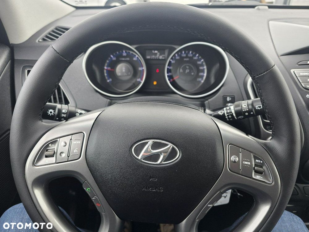 Hyundai ix35 2.0 CRDi 4WD Automatik Finale Gold - 9