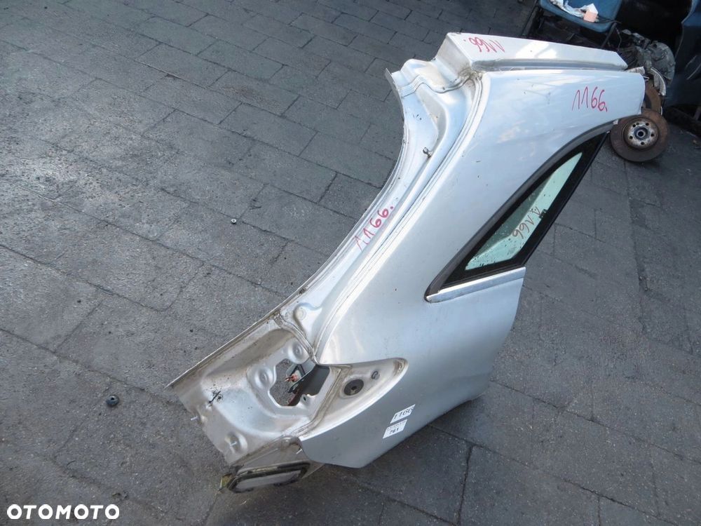 MERCEDES W246 BŁOTNIK PRAWY TYŁ TYLNY 761 14- - 6