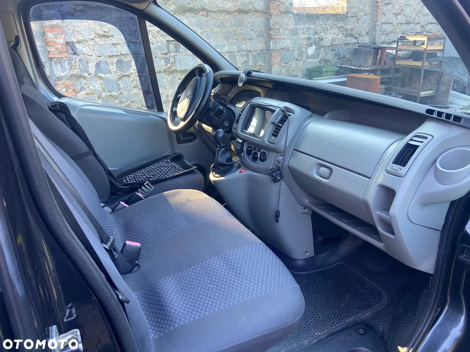 Renault Trafic - 9