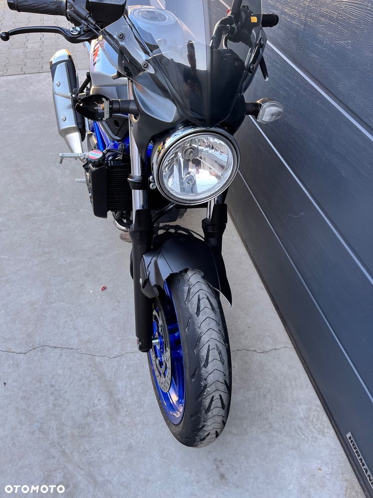 Suzuki SV - 15