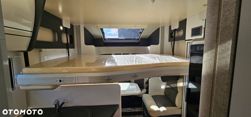 McLOUIS MC4 379 - 31