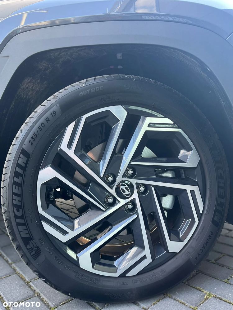 Hyundai Tucson - 25