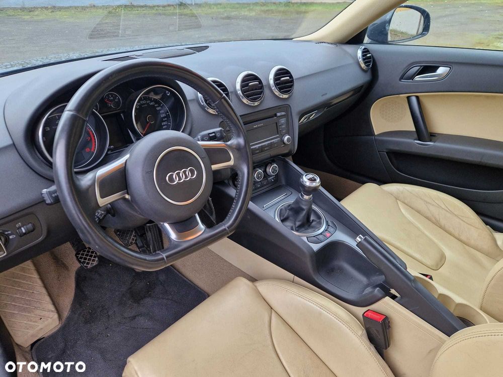 Audi TT Coupé - 7