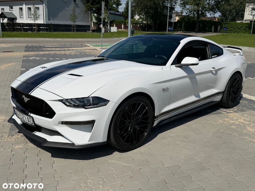 Ford Mustang - 16