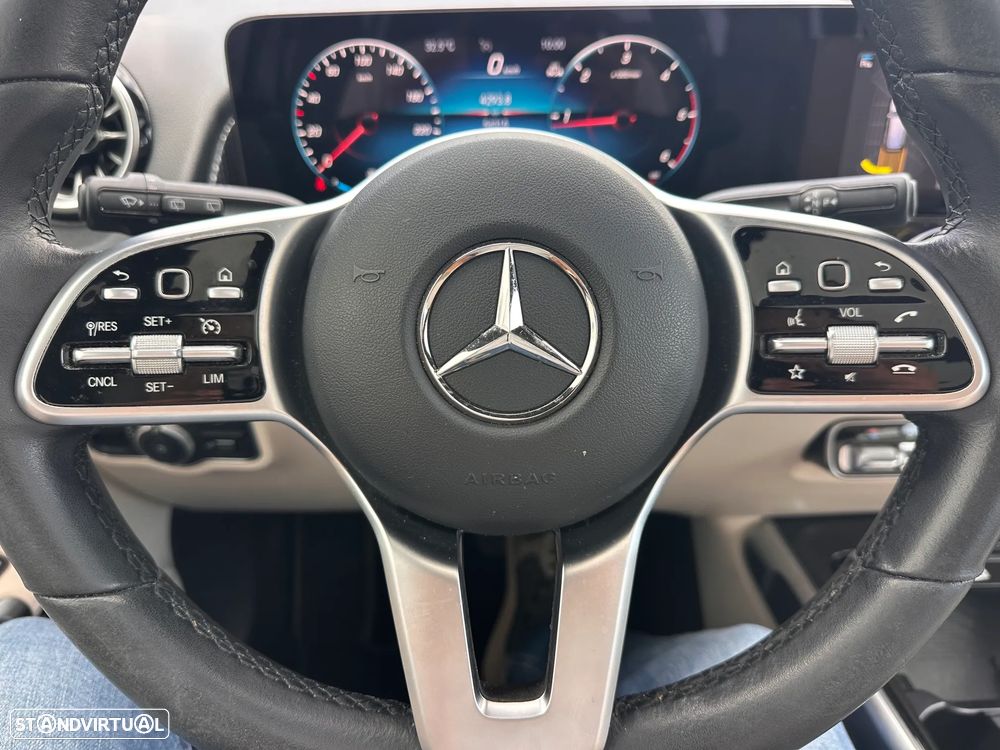 Mercedes-Benz GLB 220 d 4Matic Progressive - 10