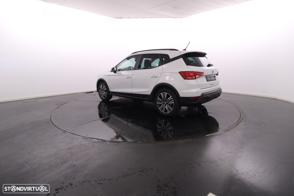 SEAT Arona 1.0 TSI Style DSG - 4