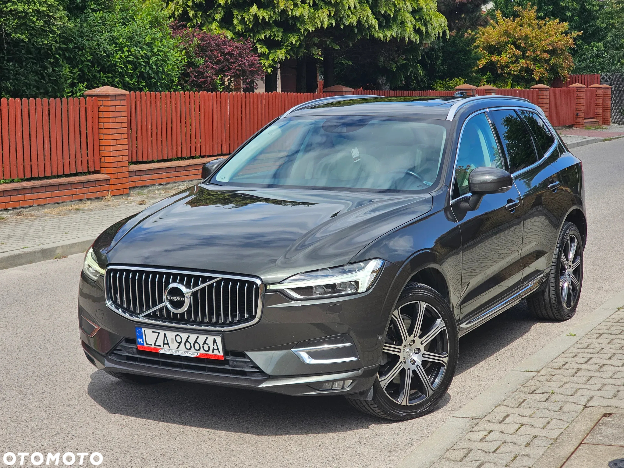 Volvo XC 60 D5 AWD Inscription - 16