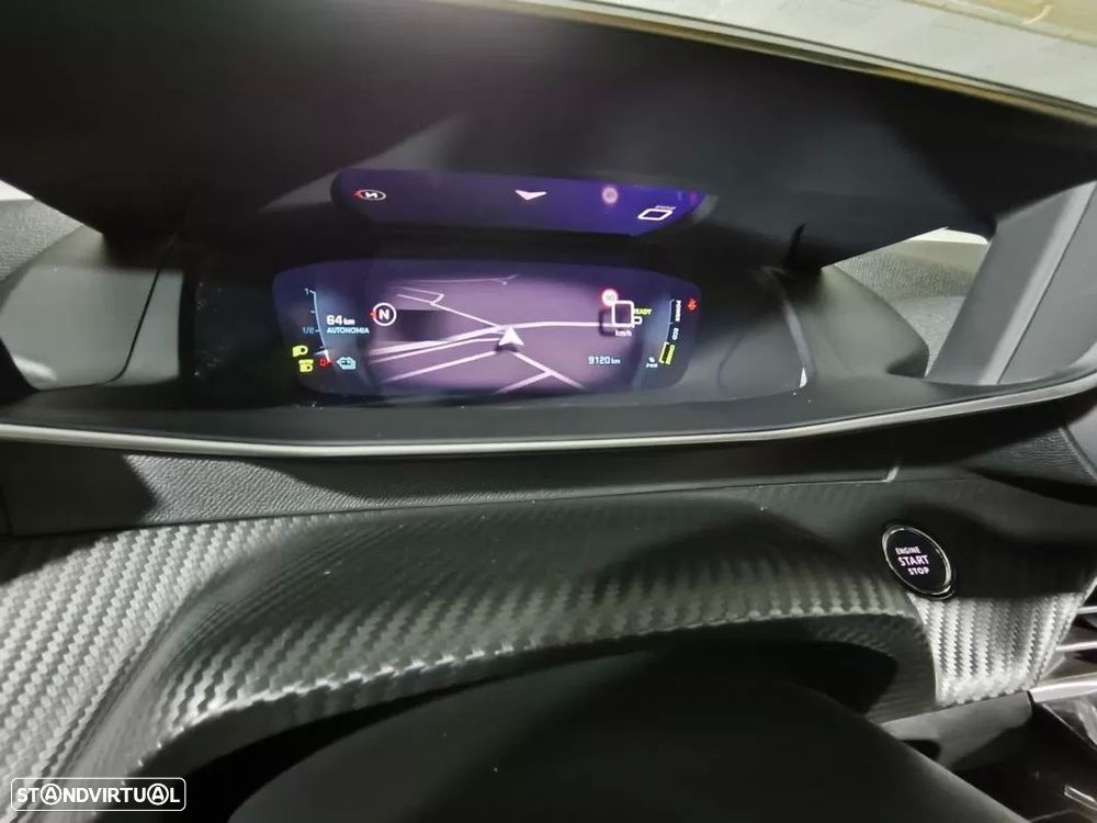 Peugeot e-2008 50 kWh GT - 15