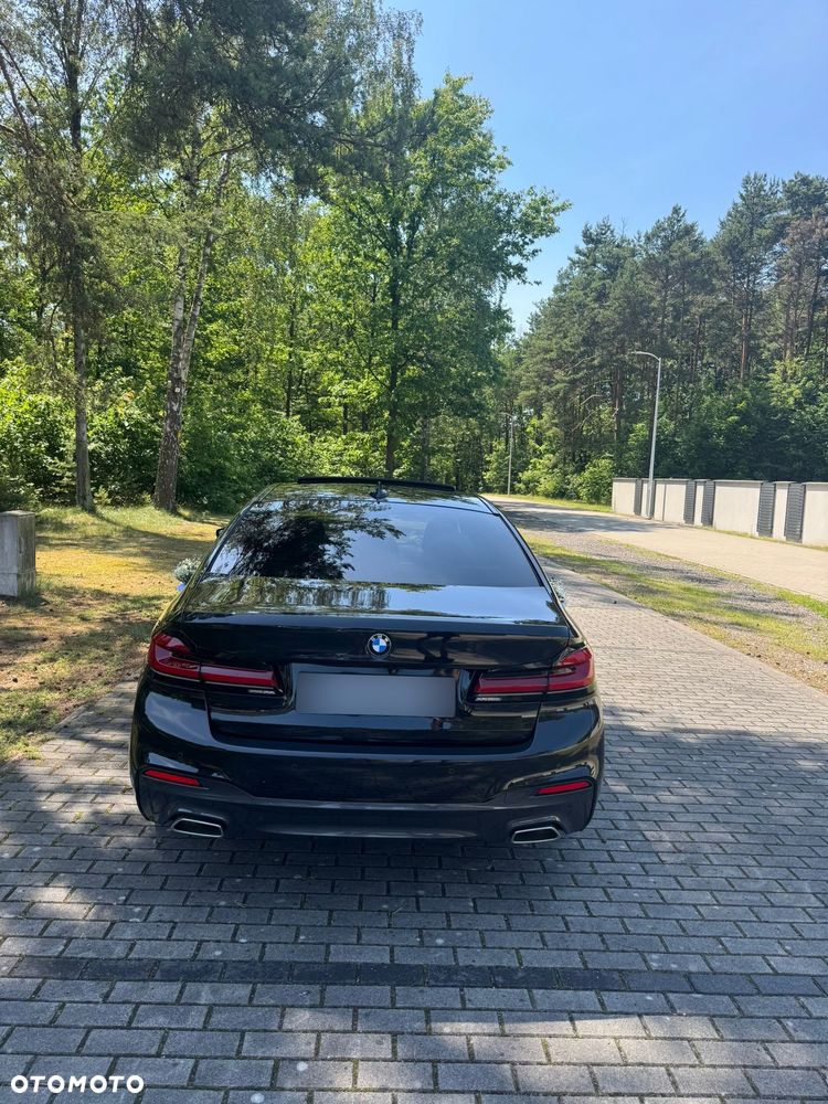 BMW Seria 5 520d M Sport - 23
