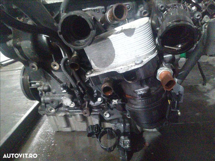 caracasa filtru ulei 2.0 d skoda octavia 3 an fabr. 2016 - 1