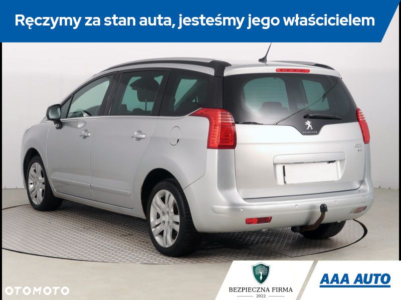Peugeot 5008 - 5
