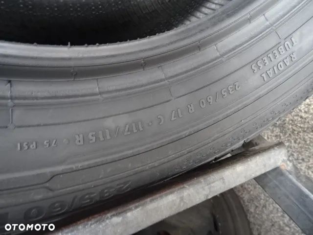 235/60/R17C 117/115R 117/115 R  Continental Conti Van Contact 200 - 11