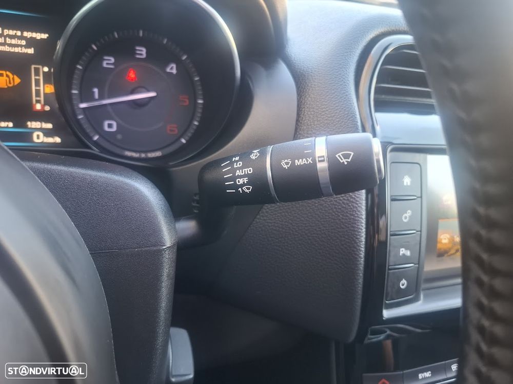 Jaguar XE 2.0 D Prestige Aut. - 22