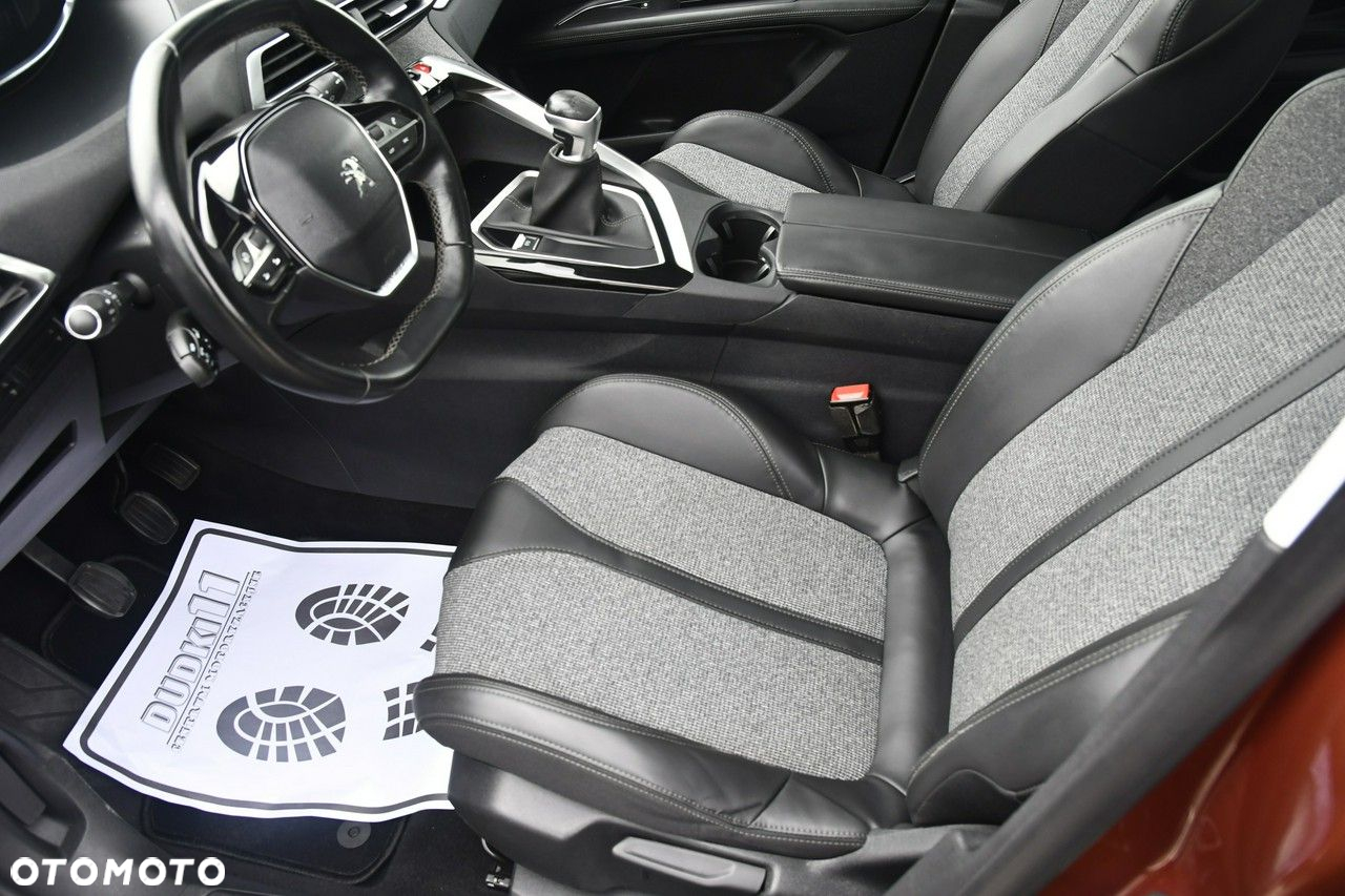 Peugeot 3008 - 15