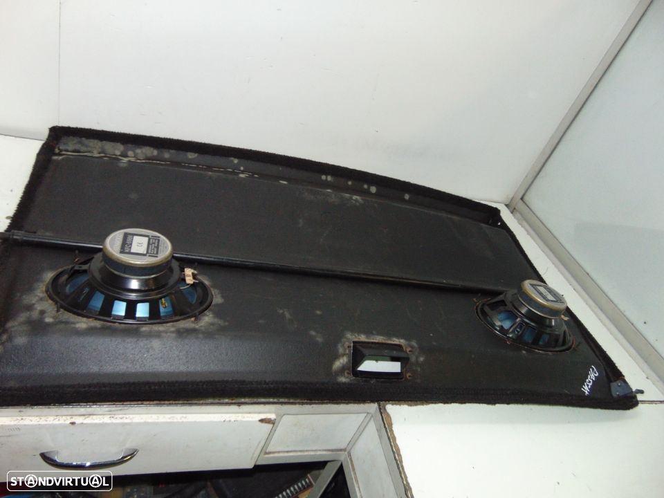 vw passat 1980 chapeleira com colunas - 4