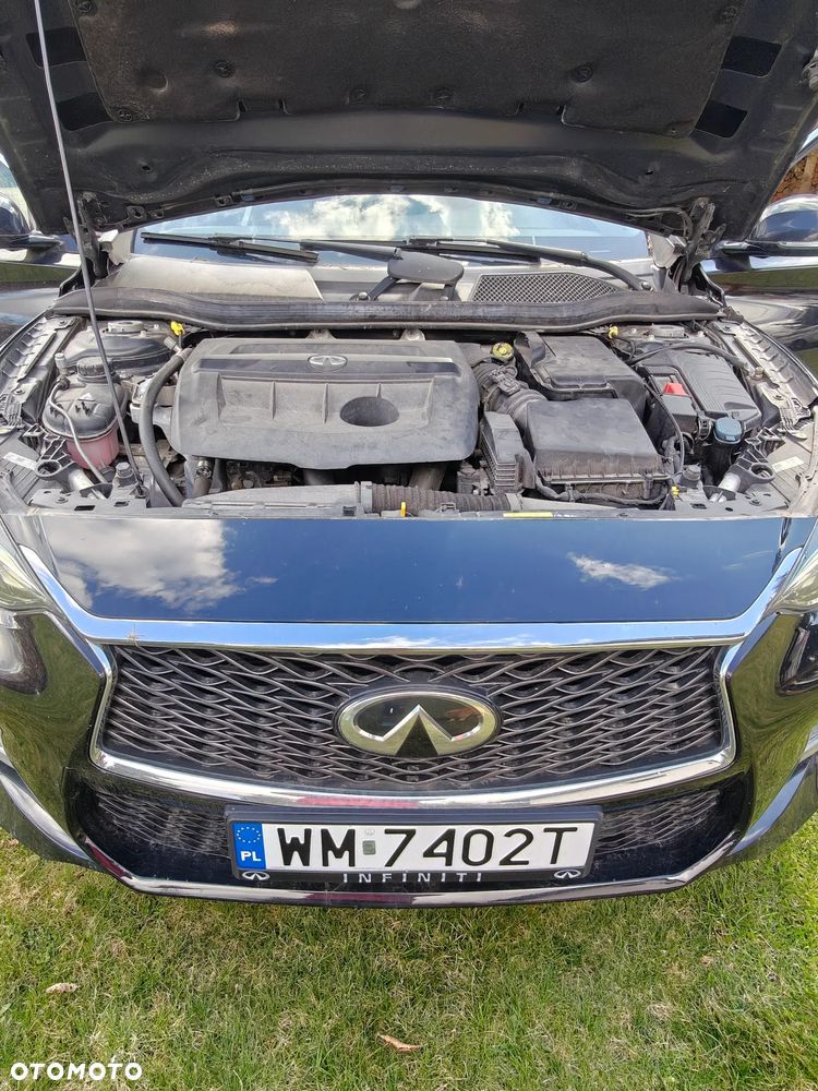 Infiniti Q30 1.5d Premium - 39