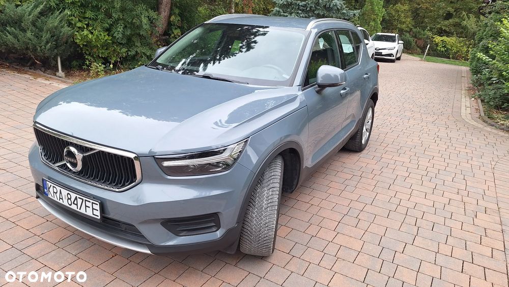 Volvo XC 40 T3 Momentum - 3