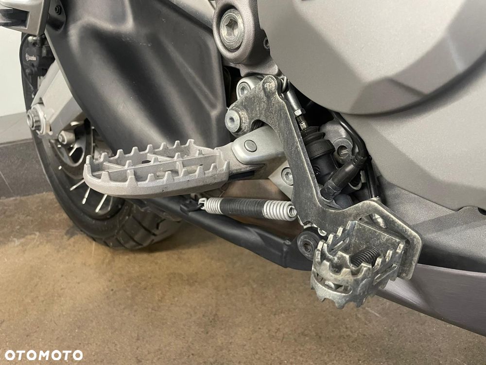 Ducati Multistrada - 24