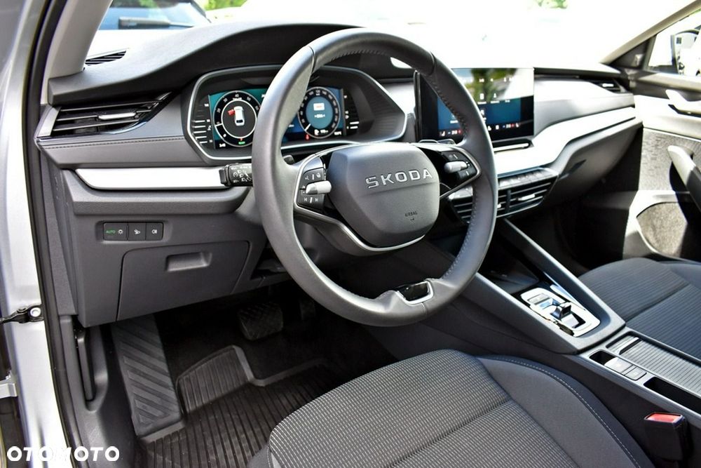 Skoda Octavia 1.5 TSI mHEV Selection DSG - 11