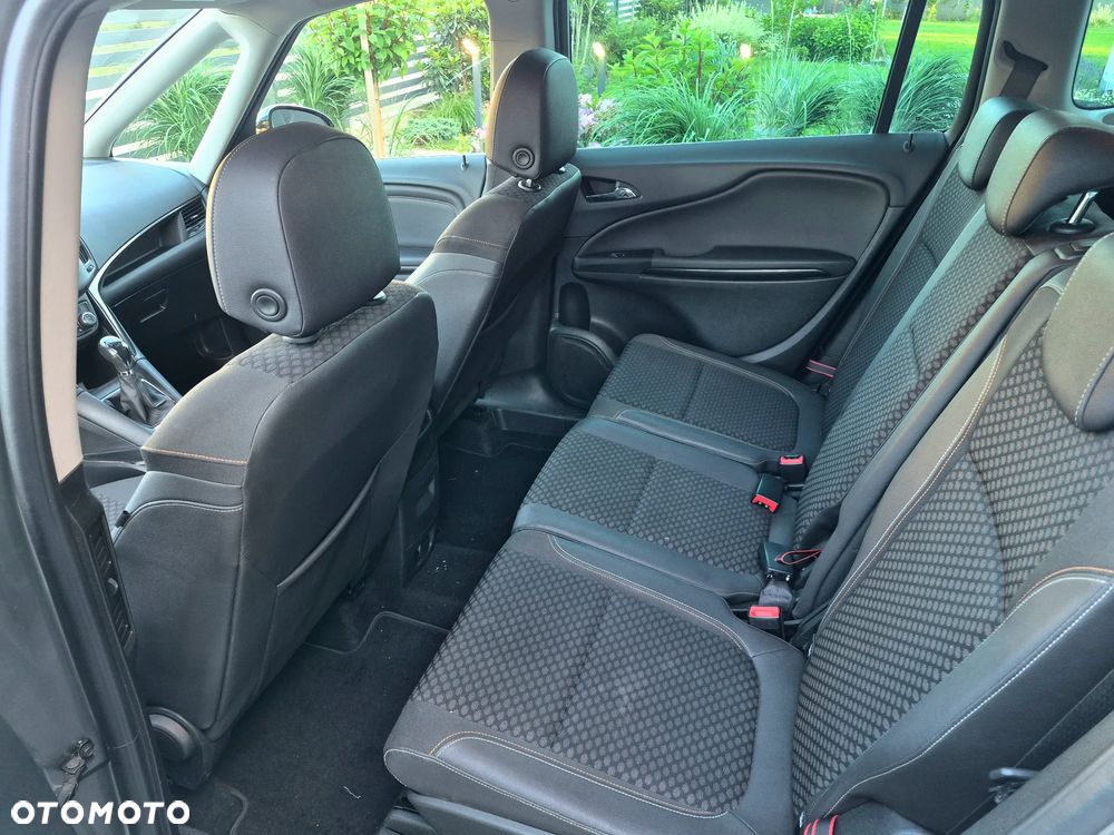 Opel Zafira 1.6 CDTI Cosmo - 14