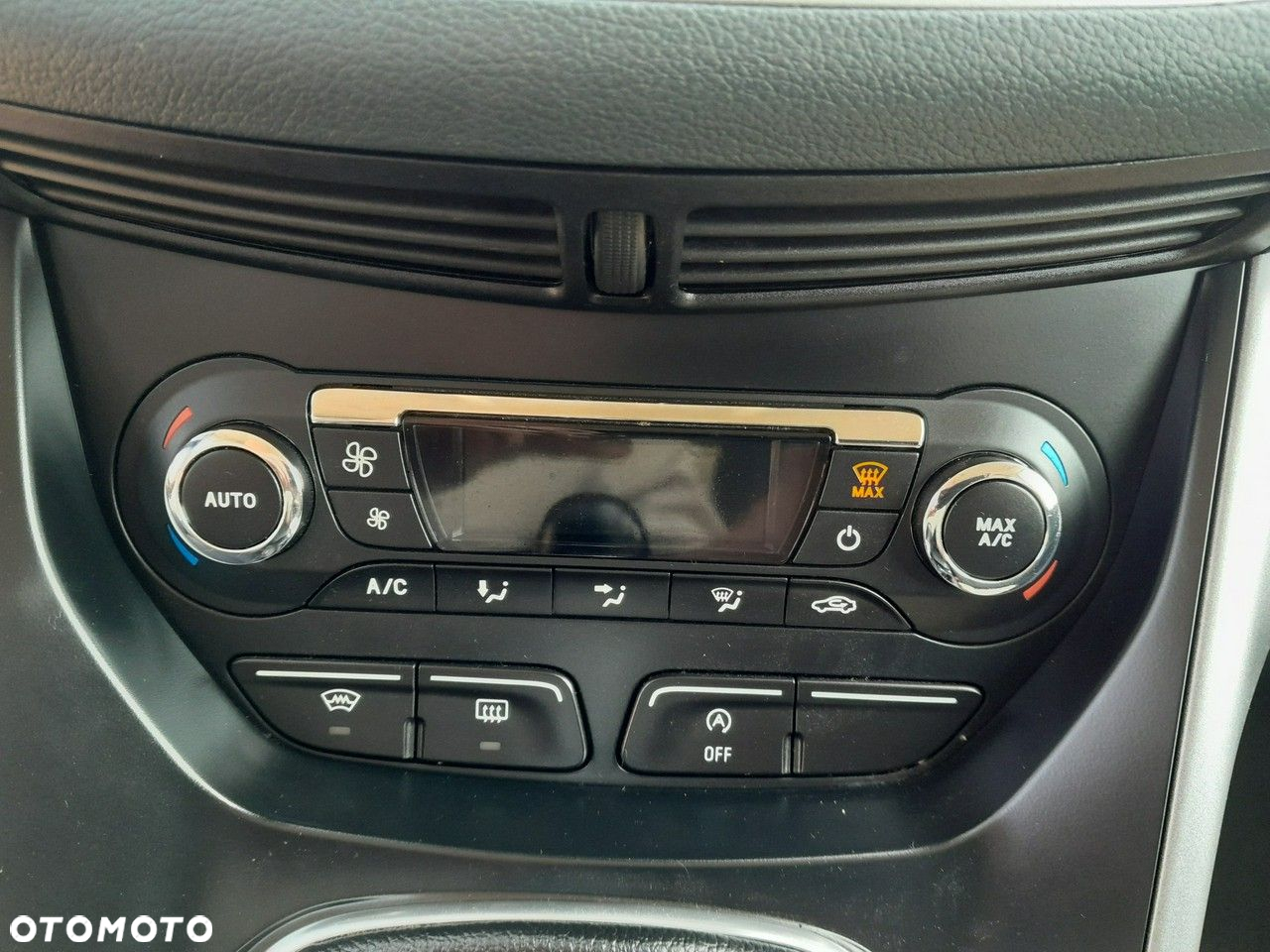 Ford Grand C-MAX - 21