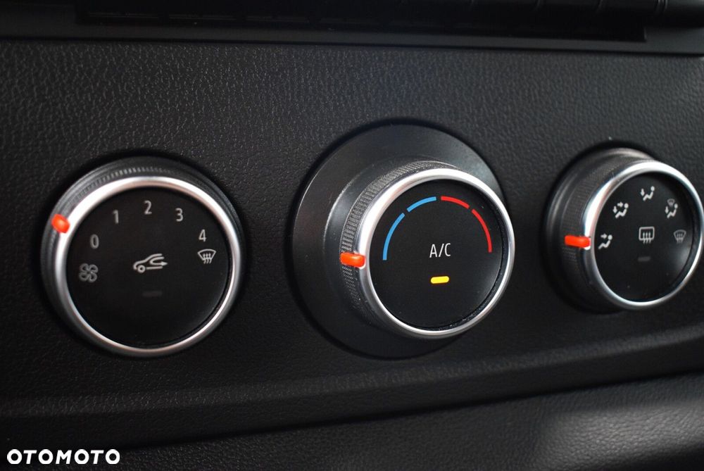 Renault Master Brygadówka - 20