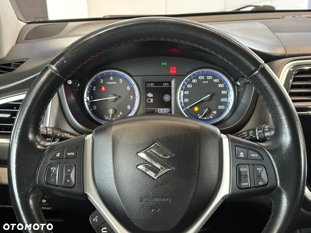 Suzuki SX4 - 16