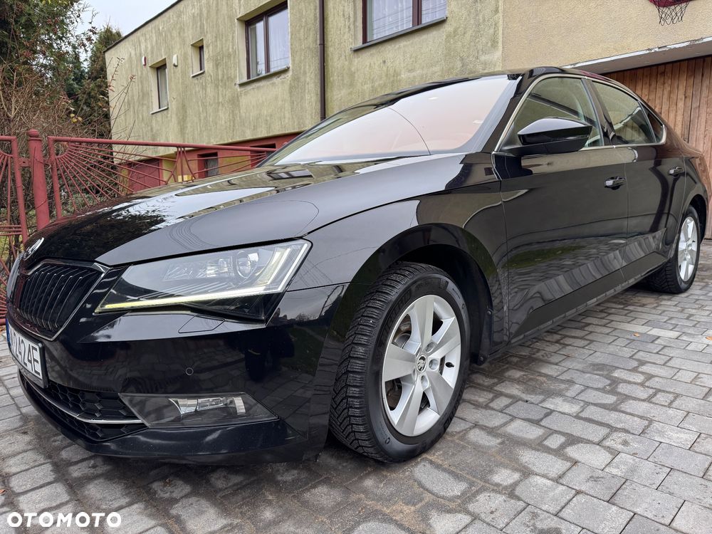 Skoda Superb 2.0 TDI Ambition - 5