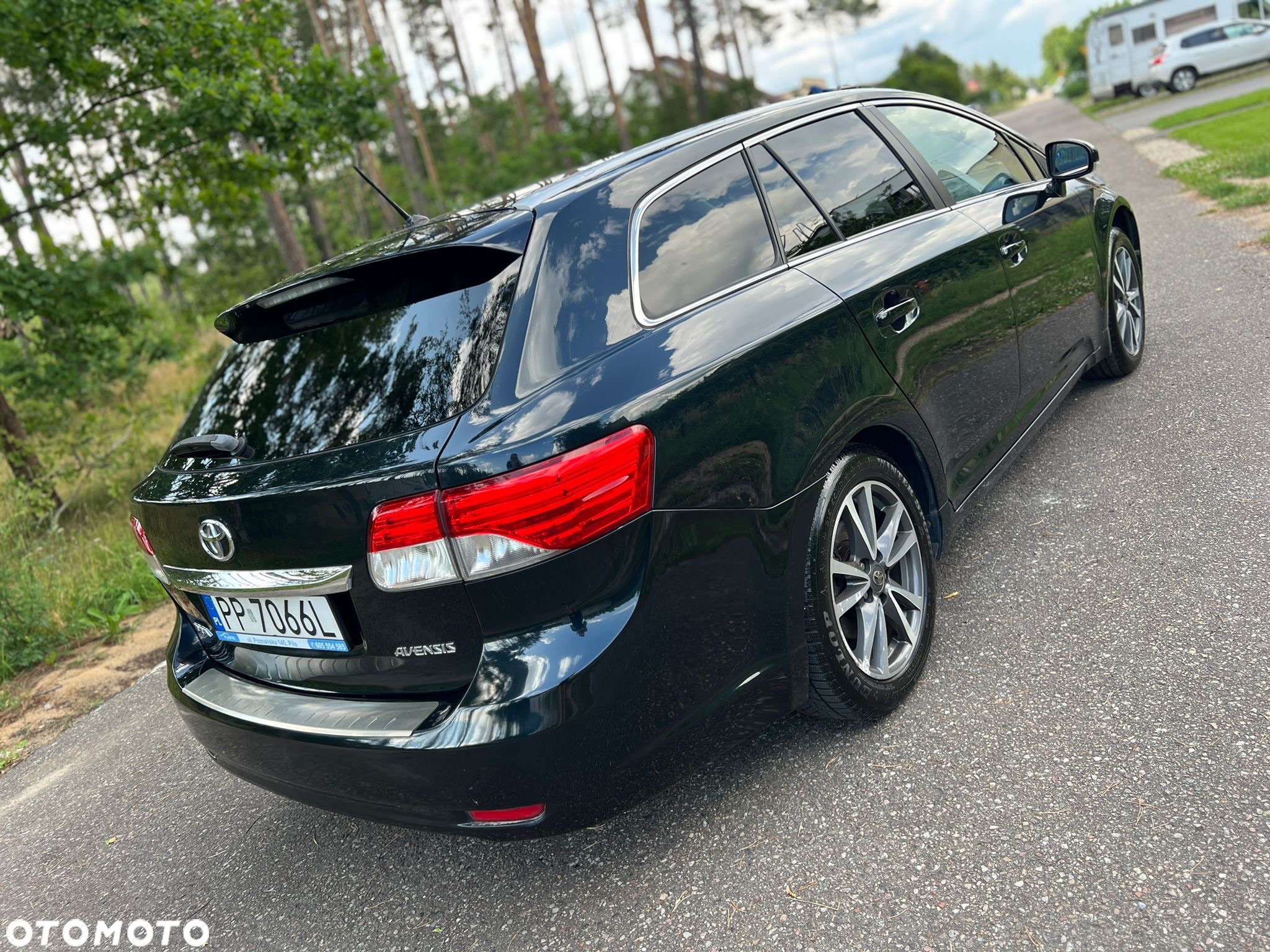 Toyota Avensis - 5