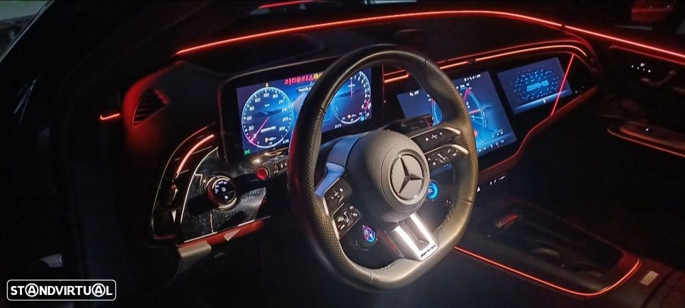 Mercedes-Benz E 53 AMG Hybrid 4Matic+ - 17