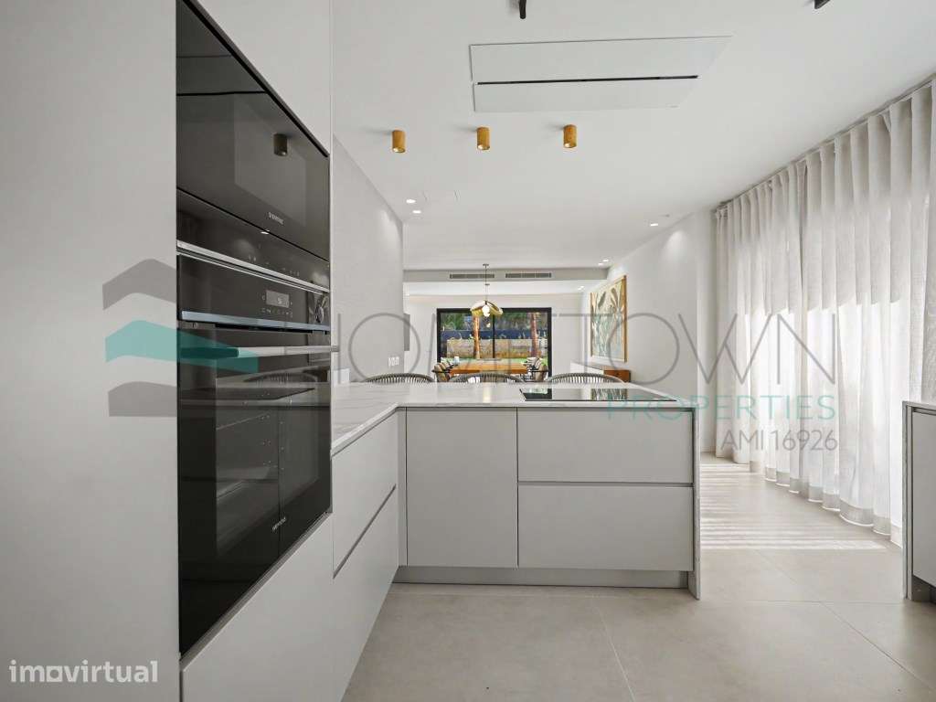 Moradia V4 renovada - Perto do Browns Vilamoura - Grande imagem: 5/35