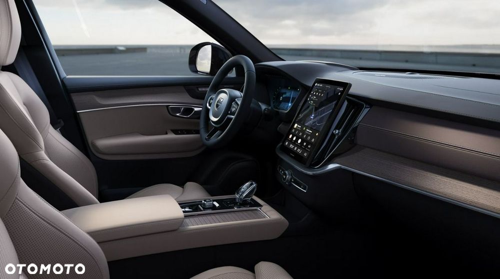 Volvo XC 90 T8 AWD Plug-In Hybrid Ultra Dark 7os - 9