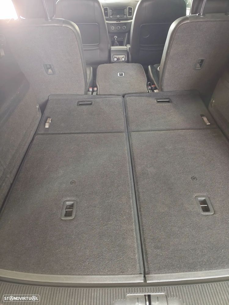 VW Sharan 2.0 TDI Highline 4Motion - 8
