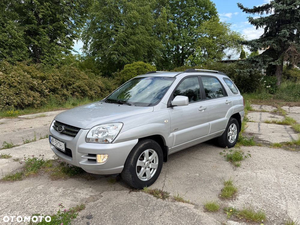 Kia Sportage 2.0 CRDi Tour + - 1