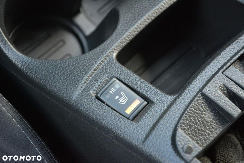 Nissan Qashqai 1.2 DIG-T Tekna Xtronic - 32