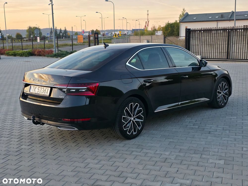 Skoda Superb 2.0 TDI SCR 4x4 L&K DSG - 10