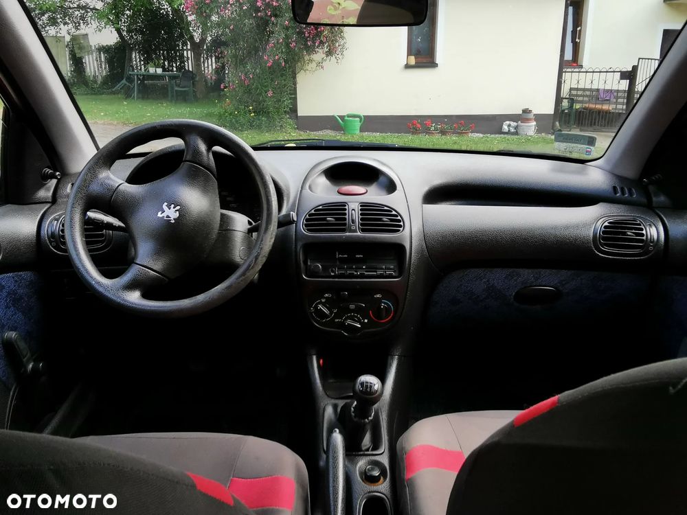 Peugeot 206 - 6