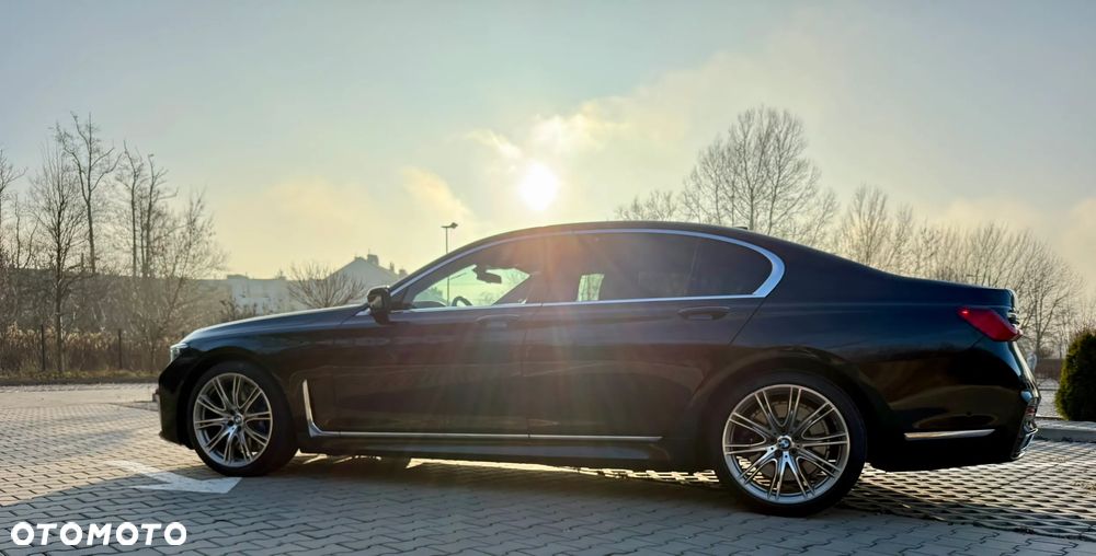BMW Seria 7 750d xDrive - 7
