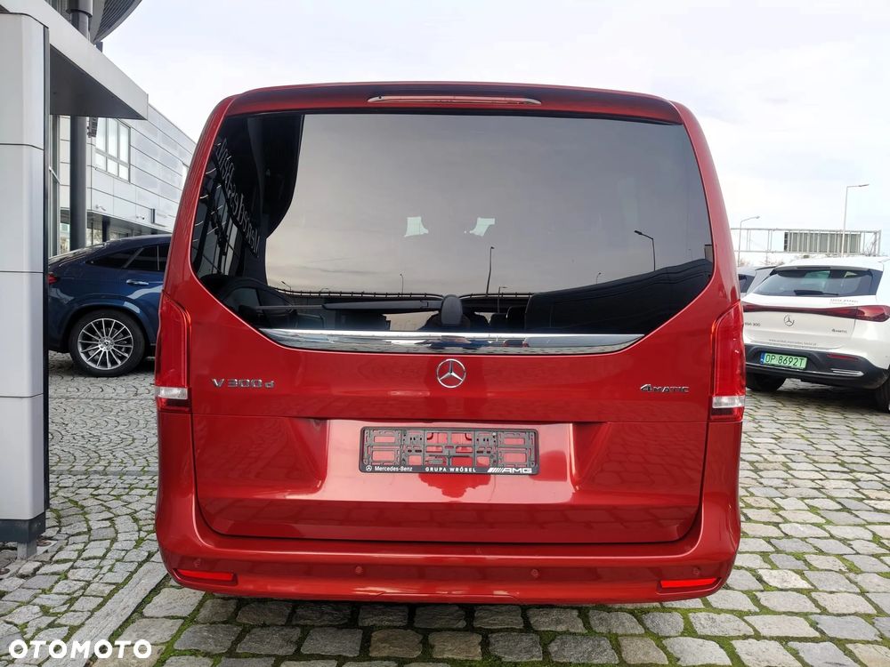 Mercedes-Benz Klasa V 300 d 4-Matic Avantgarde 9G-Tronic (d³ugi) - 5