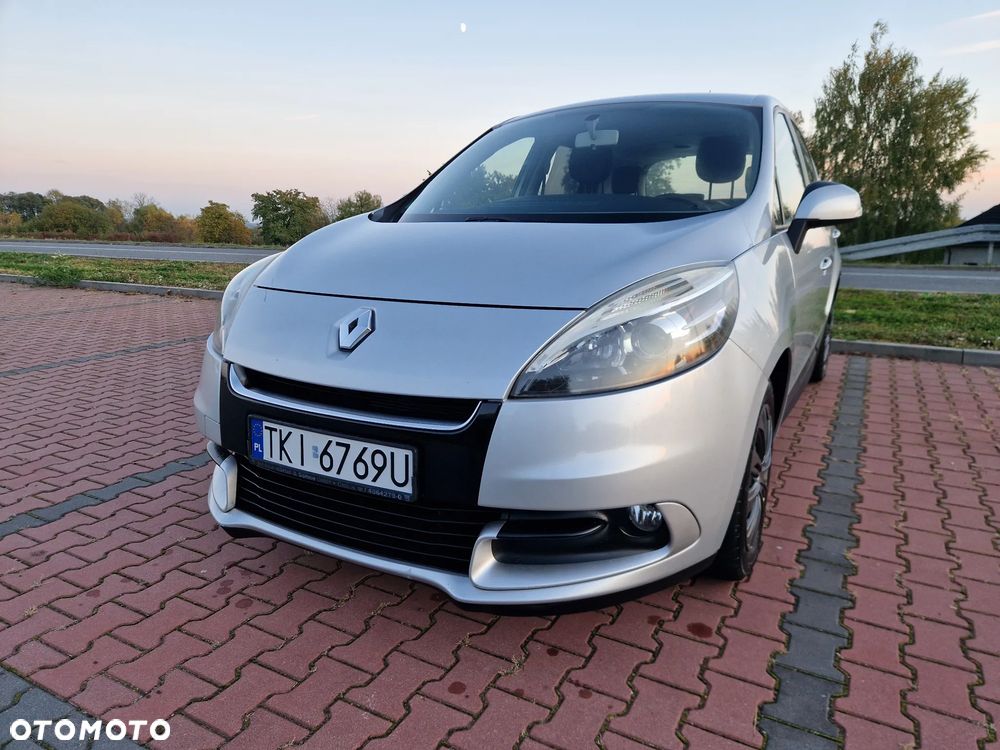 Renault Scenic - 8