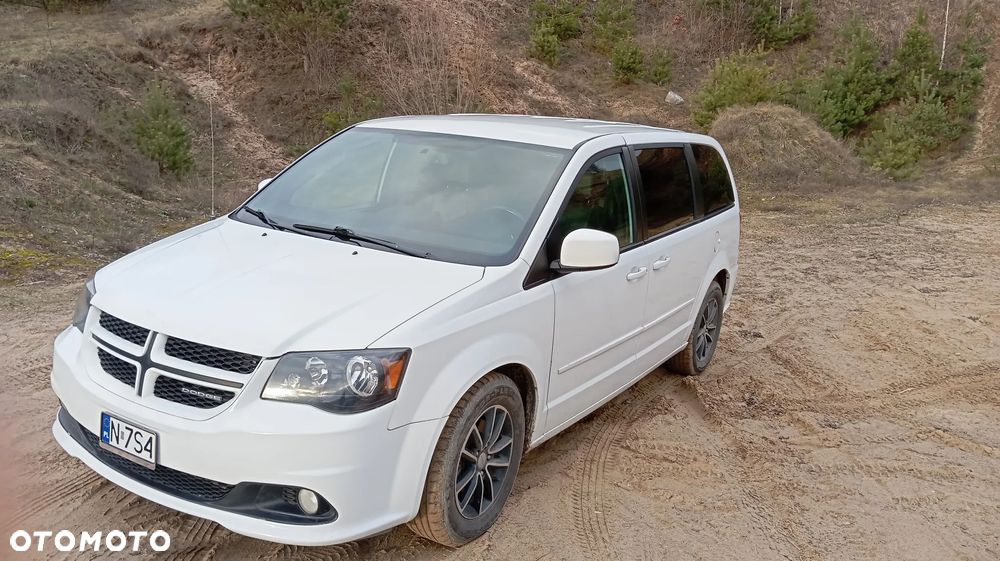 Dodge Grand Caravan - 1