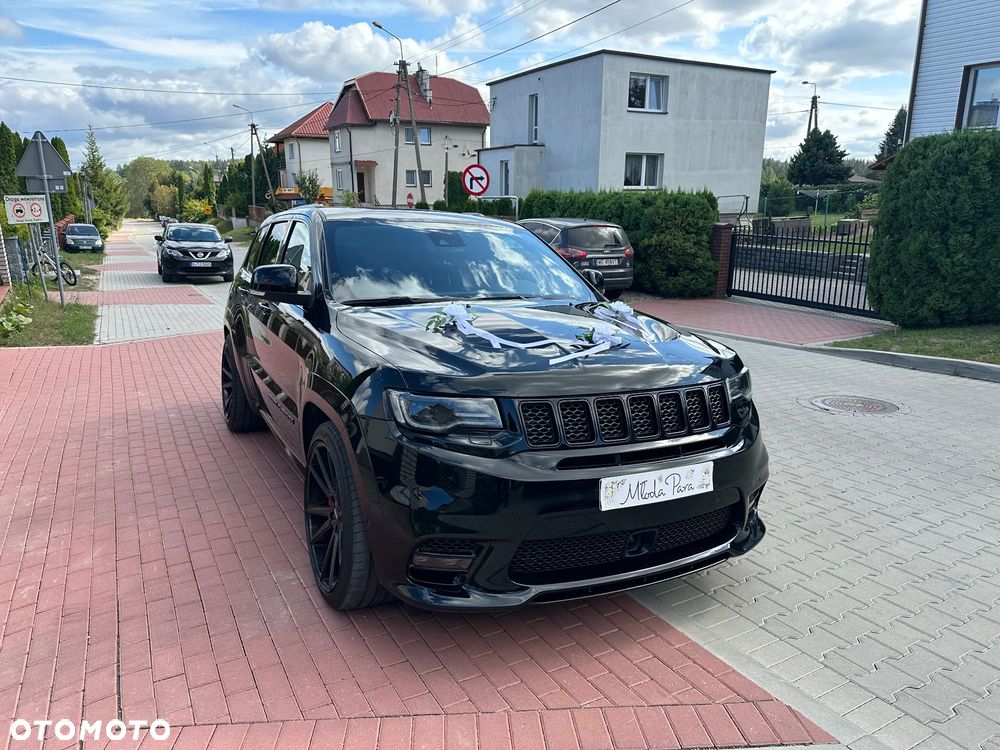 Jeep Grand Cherokee - 12