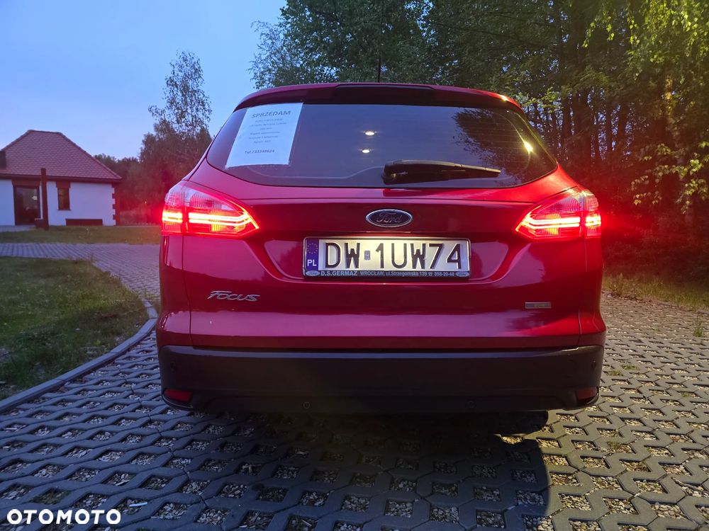 Ford Focus 1.0 EcoBoost Titanium - 5