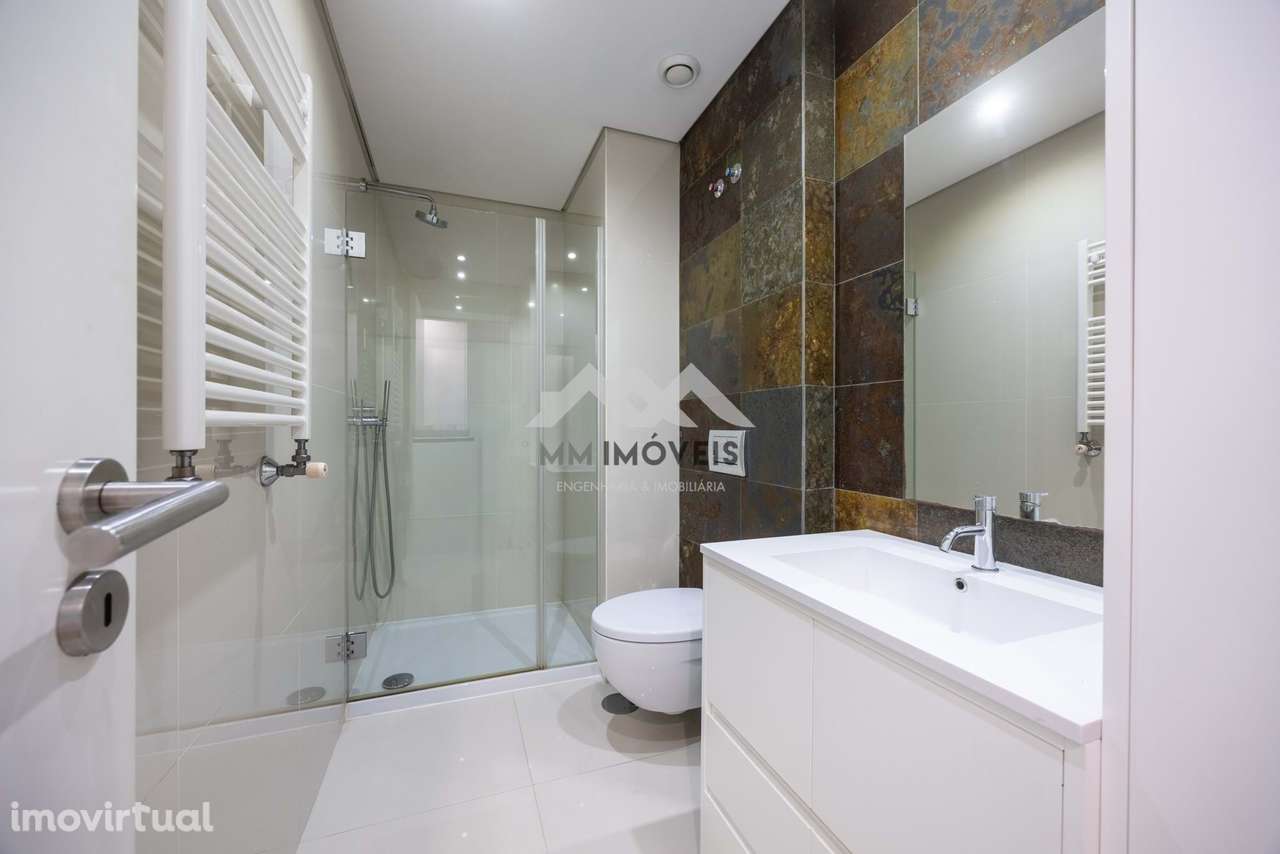 Apartamento T2 | Avenida do Bessa | Excelente Localização | Mobilado | - Grande imagem: 5/37